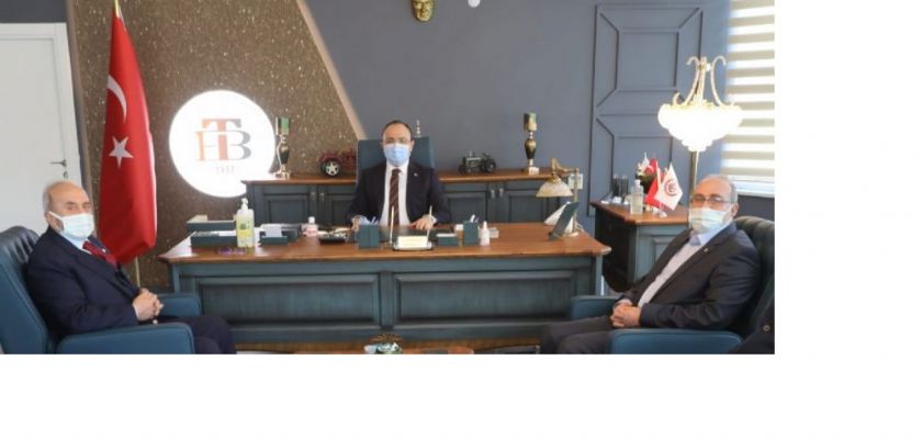 ELAZIĞ VALİSİ SAYIN ERKAYA YIRIK ELAZIĞ TİCARET BORSASI BAŞKANI MEHMET ALİ DUMANDAĞ’I MAKAMINDA ZİYARET ETTİ…